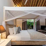 Saudara Villas