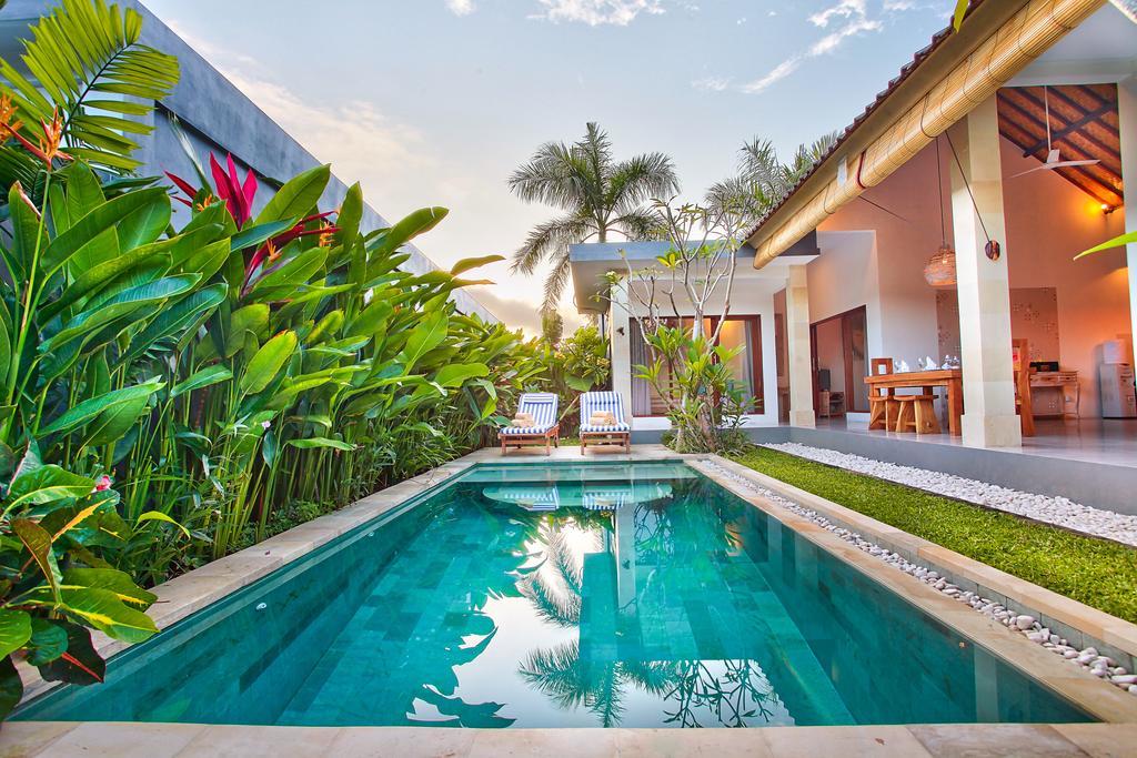 Villa Saudara Villas